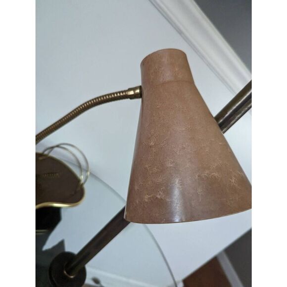 Mid-Century    Gooseneck Office Lamp - Picture 4 of 10